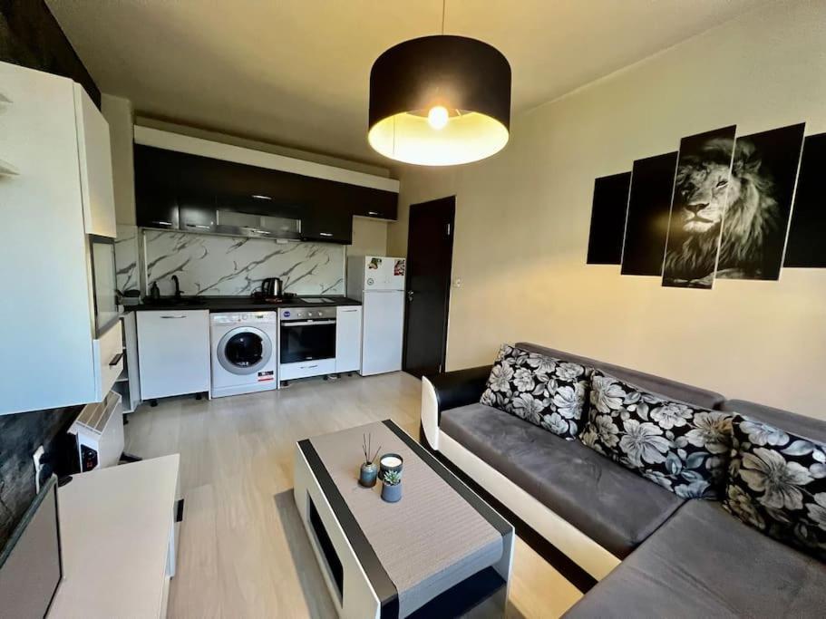 Sof Apartment'S Sofya Dış mekan fotoğraf